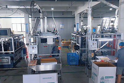 車、銑、磨、線切割模具加工車間